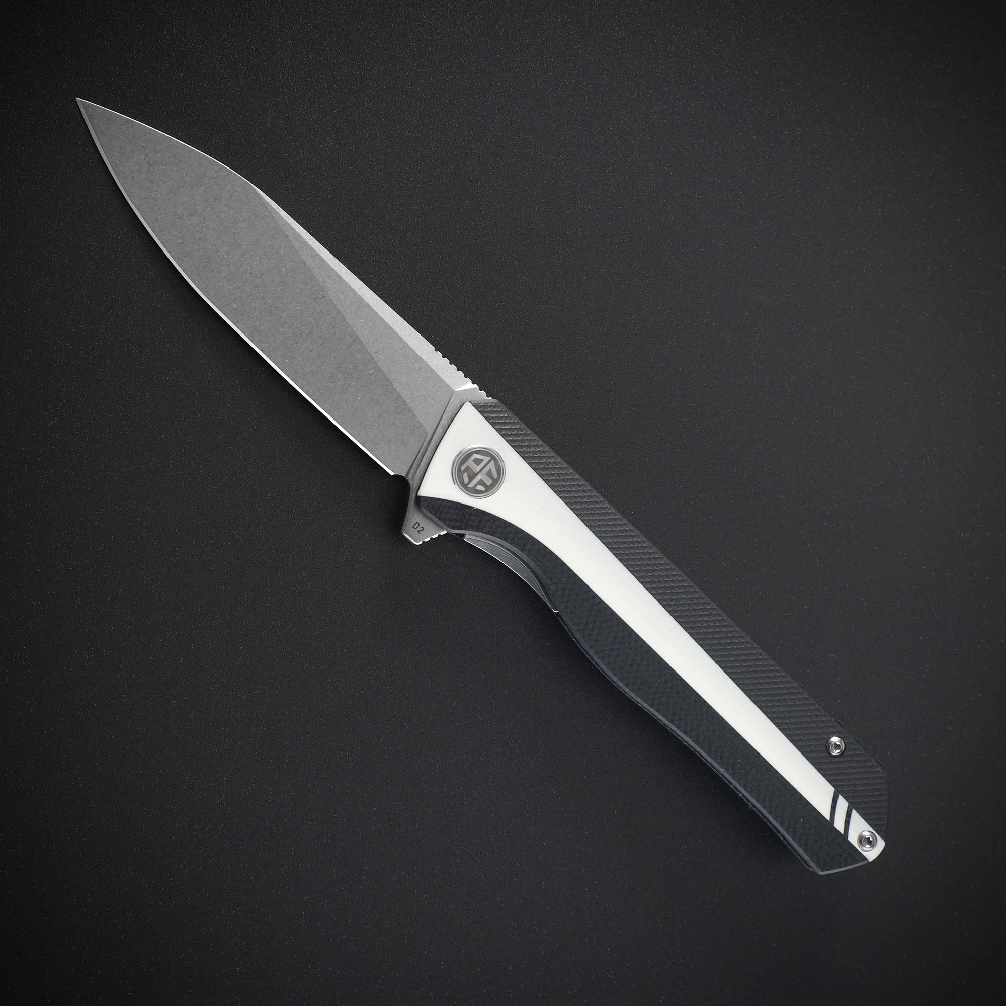 Petrified Fish PF818-Forward,3.54"D2 Steel Blade,G10/Micarta/G10+Carbon Fiber Handle, Flipper Liner lock Folding knife