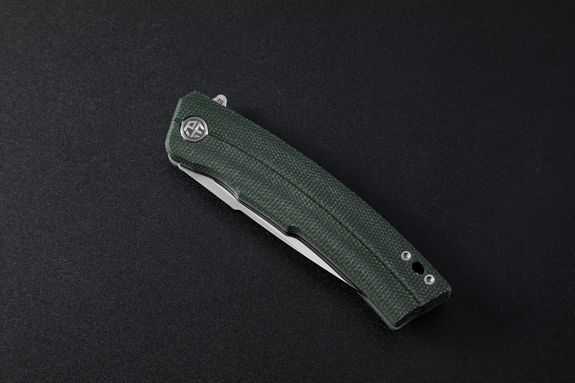 Petrified Fish PFP02 Magazine,3.66“ D2 Satin Blade,G10/Micarta/Carbon Fiber 145g folding Kinfe
