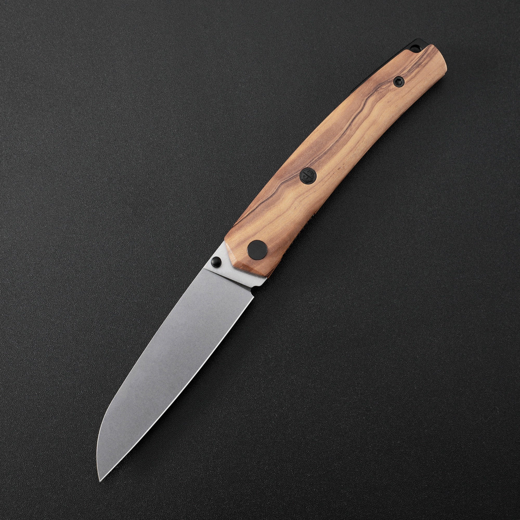 Petrified Fish PF719 V2-Patte,3.43"14C28N Steel Blade,Olive Wood/Carbon Fiber Handle,Thumb Stud Liner Lock Folding knife