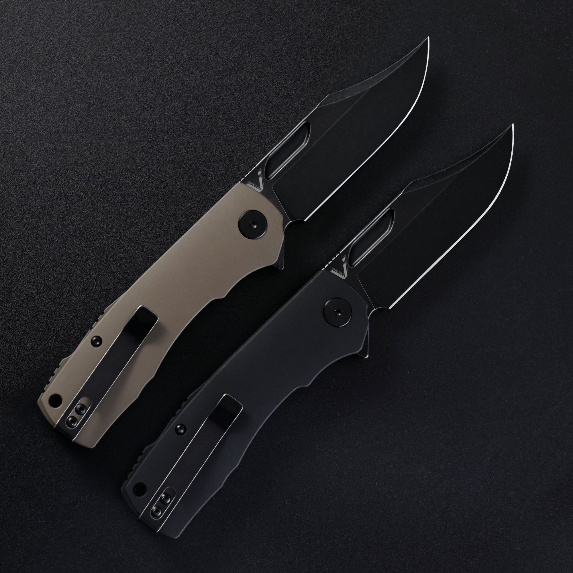 Petrified Fish PFP03 Victor, 3.58" 154CM Steel Blade, Aluminium Handle,Flipper Liner lock Folding knife