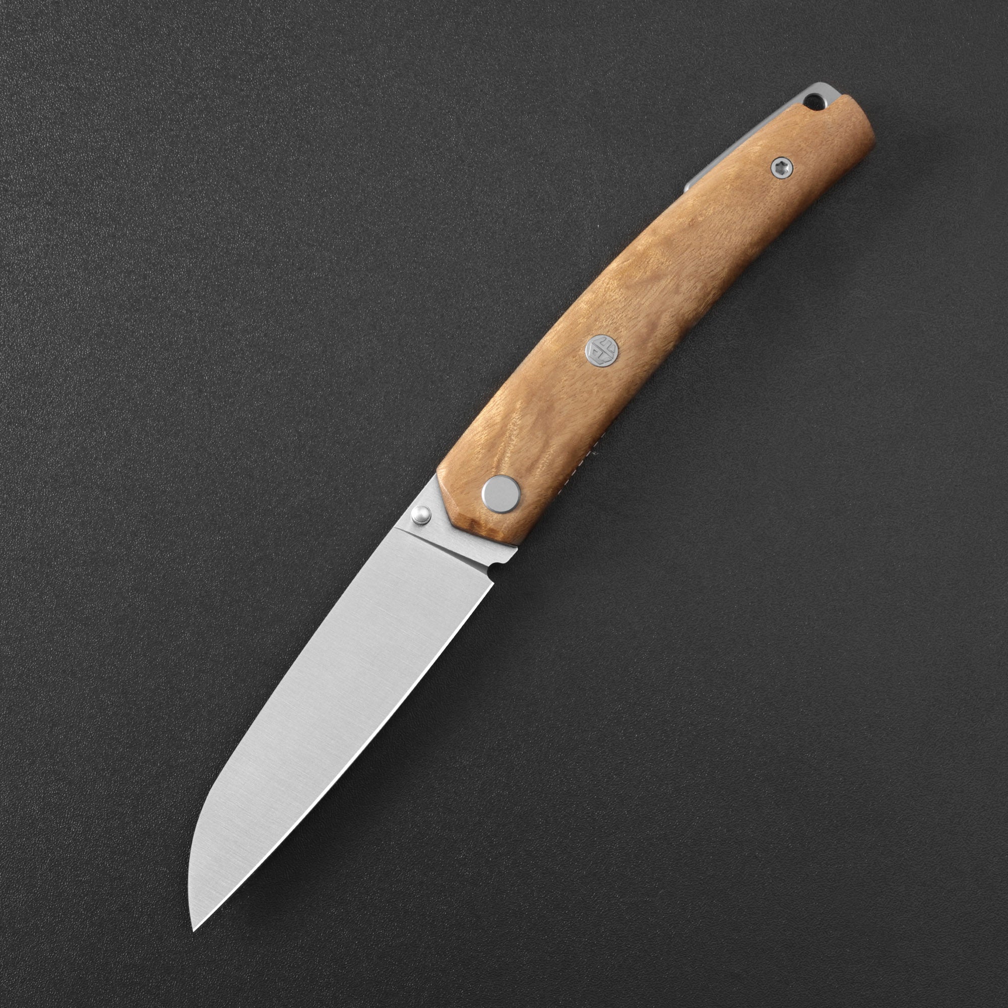Petrified Fish PF719 V2-Patte,3.43"14C28N Steel Blade,Olive Wood/Carbon Fiber Handle,Thumb Stud Liner Lock Folding knife