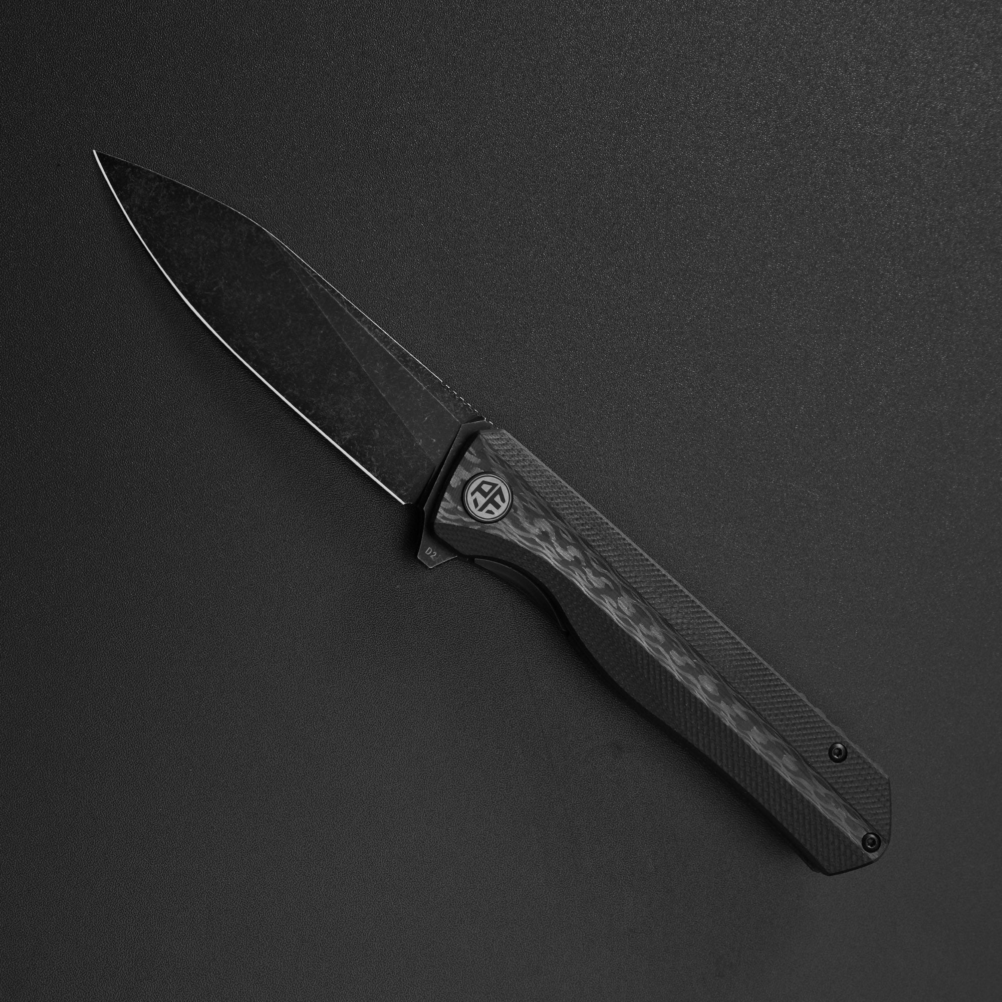 Petrified Fish PF818 Forward ,3.54" D2  Blade,102g Carbon Fiber With G10 Handle  Flipper Folding knife
