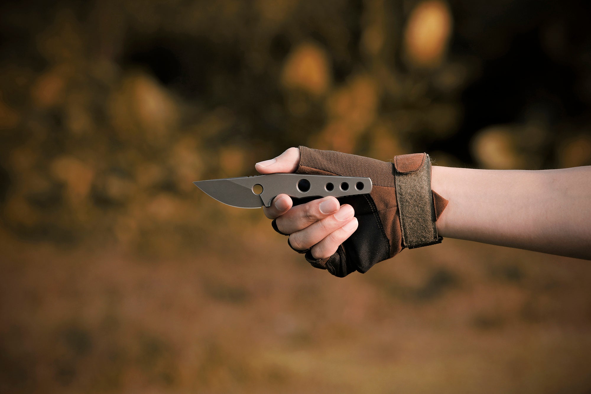 Petrified Fish PFE13 Bison ,2.4" 14C28N Stonewashed Blade, 71.5g Skeleton knife
