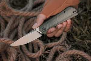 Petrified Fish PFP07 Viking  ,3.62" K110 Satin Blade, 123g G10 Handle Front Flipper Liner lock Folding knife