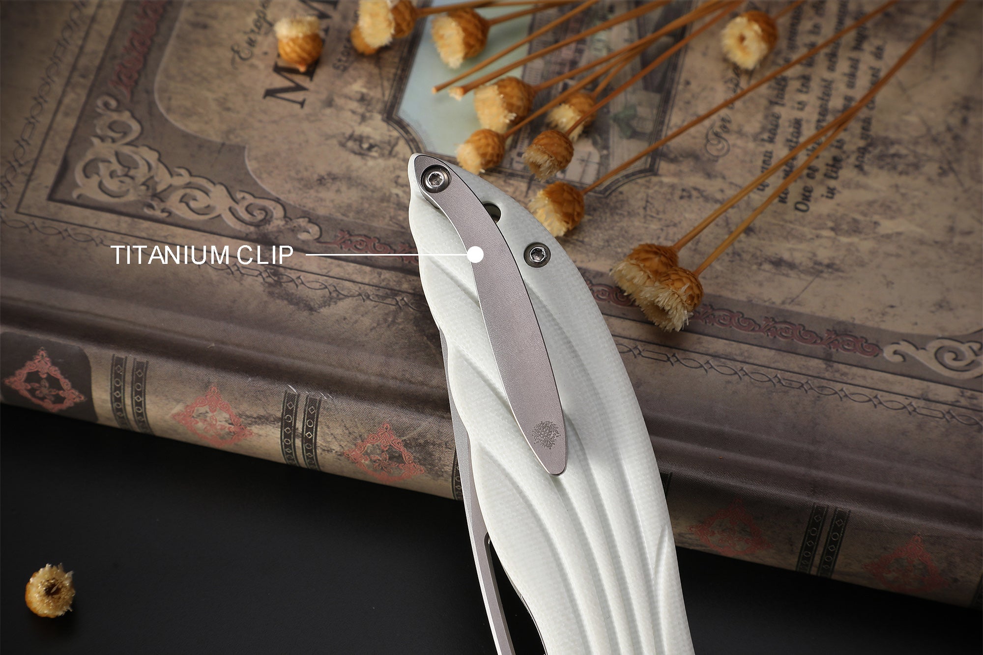 Petrified Fish PFE06 Nightingale ,3.07" 14C28N Blade,87g G10 Handle Front Flipper Liner lock Folding knife