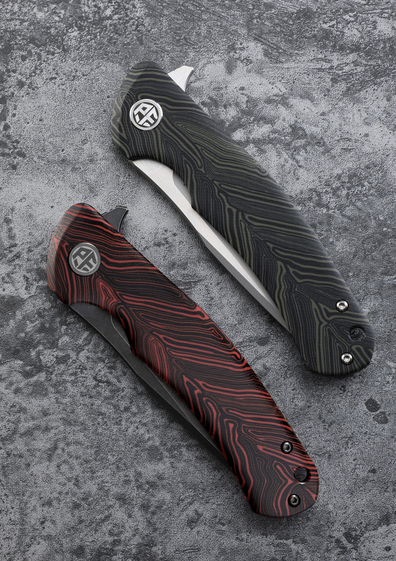 Petrified Fish PF949 Warrior Flipper Knife Carbon Fiber With G10 Handle (90mm K110)