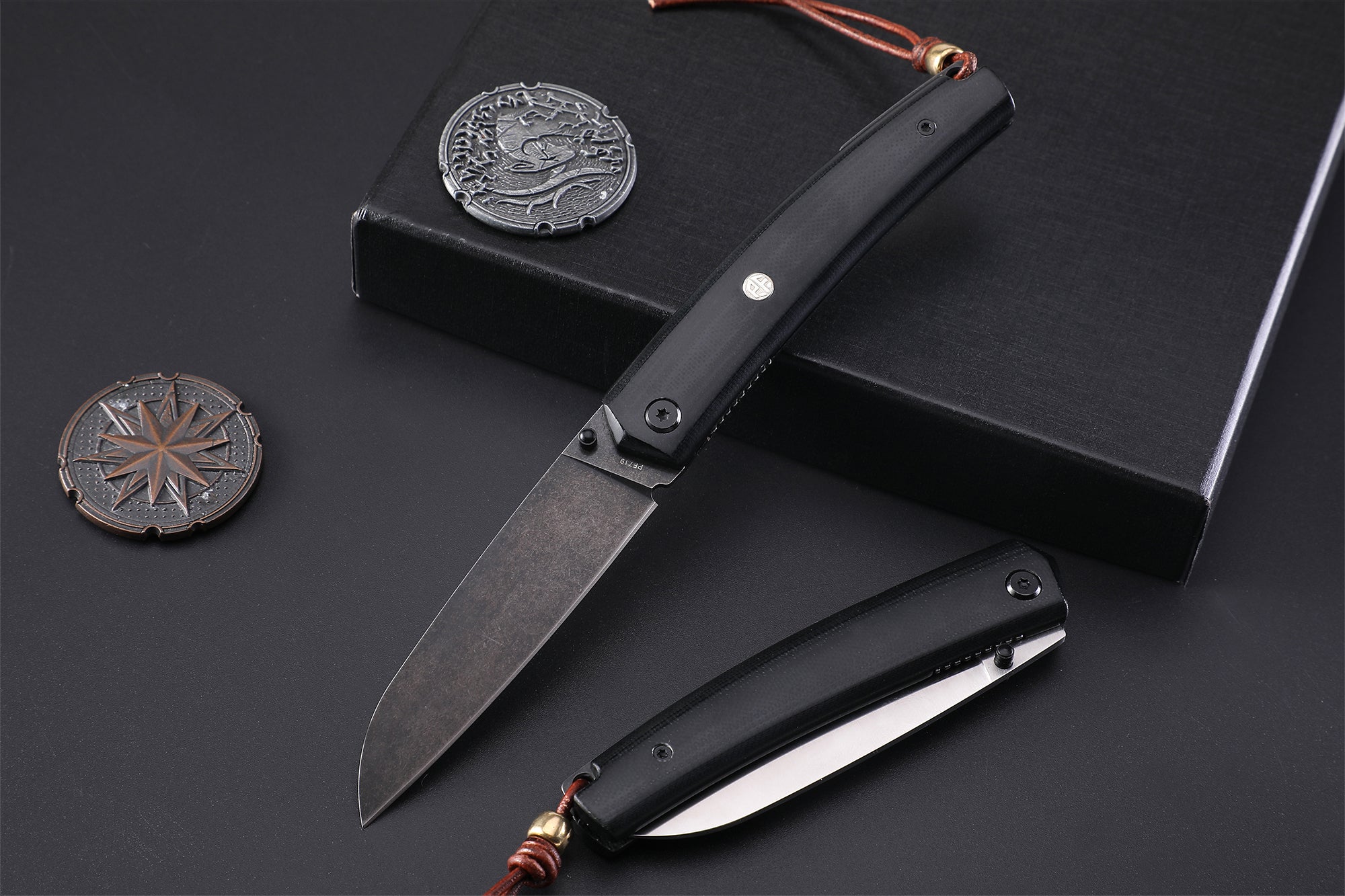 PF719 Thumb stud knife（87mm 12C27）Wood/G10 Handle